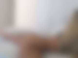 XoxP0ck3tR0cketxoX's Live Sex Cam Show