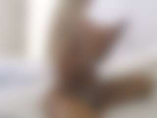 XoxP0ck3tR0cketxoX's Live Sex Cam Show