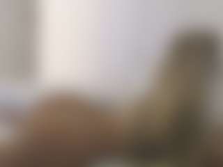 XoxP0ck3tR0cketxoX's Live Sex Cam Show