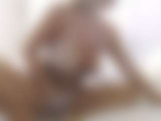 XoxP0ck3tR0cketxoX's Live Sex Cam Show