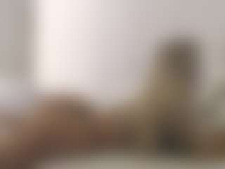 XoxP0ck3tR0cketxoX's Live Sex Cam Show