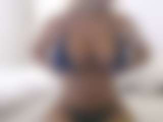 XoxP0ck3tR0cketxoX's Live Sex Cam Show