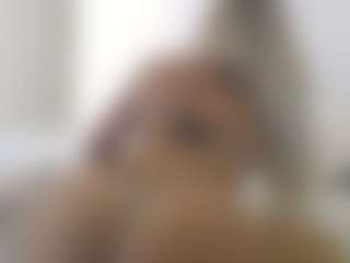 XoxP0ck3tR0cketxoX's Live Sex Cam Show