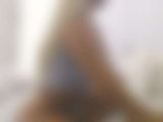 XoxP0ck3tR0cketxoX's Live Sex Cam Show