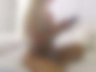 XoxP0ck3tR0cketxoX's Live Sex Cam Show