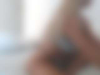 XoxP0ck3tR0cketxoX's Live Sex Cam Show