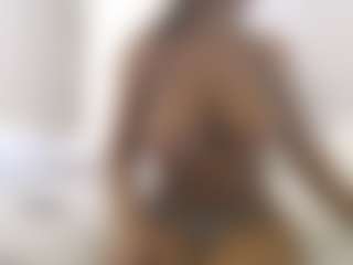 Live cam show with XoxP0ck3tR0cketxoX - White Curvy on CamwithHer