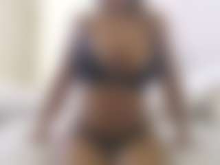 XoxP0ck3tR0cketxoX's Live Sex Cam Show