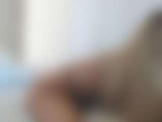 XoxP0ck3tR0cketxoX's Live Sex Cam Show