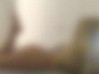 XoxP0ck3tR0cketxoX's Live Sex Cam Show