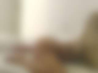 XoxP0ck3tR0cketxoX's Live Sex Cam Show