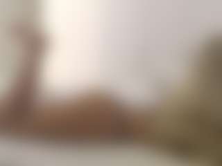 XoxP0ck3tR0cketxoX's Live Sex Cam Show
