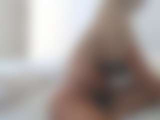 XoxP0ck3tR0cketxoX's Live Sex Cam Show