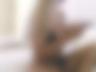 XoxP0ck3tR0cketxoX's Live Sex Cam Show