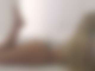 XoxP0ck3tR0cketxoX's Live Sex Cam Show