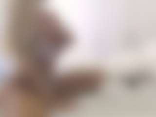 XoxP0ck3tR0cketxoX's Live Sex Cam Show