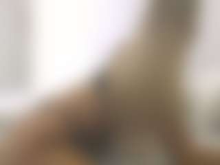 XoxP0ck3tR0cketxoX's Live Sex Cam Show
