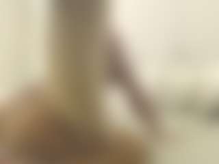 XoxP0ck3tR0cketxoX's Live Sex Cam Show