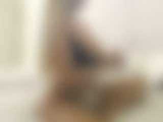 XoxP0ck3tR0cketxoX's Live Sex Cam Show