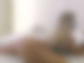 XoxP0ck3tR0cketxoX's Live Sex Cam Show