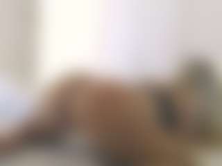 XoxP0ck3tR0cketxoX's Live Sex Cam Show