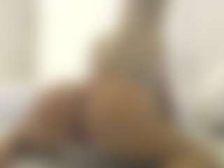 Live cam show with XoxP0ck3tR0cketxoX - Tease on SquirtSoMuch