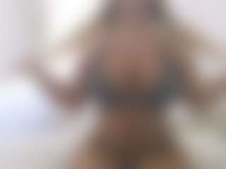 XoxP0ck3tR0cketxoX's Live Sex Cam Show
