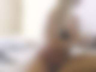 Live cam show with XoxP0ck3tR0cketxoX - Belly on Camsoda