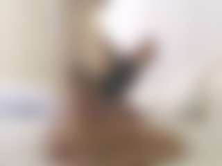 XoxP0ck3tR0cketxoX's Live Sex Cam Show