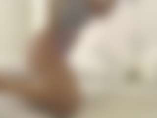 XoxP0ck3tR0cketxoX's Live Sex Cam Show