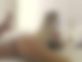XoxP0ck3tR0cketxoX's Live Sex Cam Show