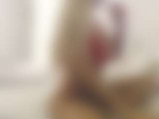 XoxP0ck3tR0cketxoX's Live Sex Cam Show