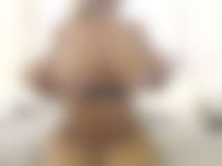 XoxP0ck3tR0cketxoX's Live Sex Cam Show