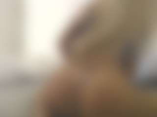 XoxP0ck3tR0cketxoX's Live Sex Cam Show