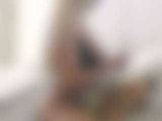 XoxP0ck3tR0cketxoX's Live Sex Cam Show