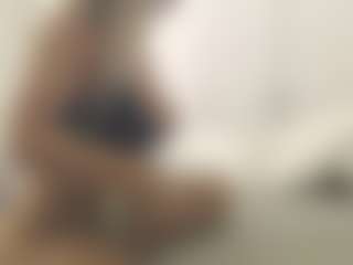 XoxP0ck3tR0cketxoX's Live Sex Cam Show