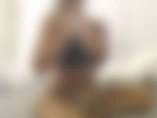 XoxP0ck3tR0cketxoX's Live Sex Cam Show