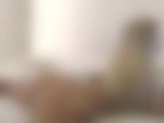 XoxP0ck3tR0cketxoX's Live Sex Cam Show