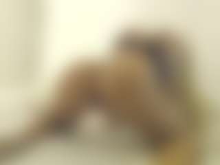 XoxP0ck3tR0cketxoX's Live Sex Cam Show