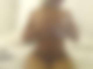 XoxP0ck3tR0cketxoX's Live Sex Cam Show