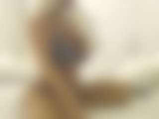 XoxP0ck3tR0cketxoX's Live Sex Cam Show