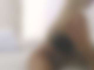 XoxP0ck3tR0cketxoX's Live Sex Cam Show