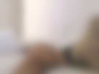 XoxP0ck3tR0cketxoX's Live Sex Cam Show