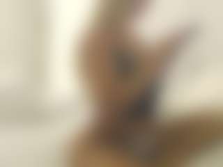 XoxP0ck3tR0cketxoX's Live Sex Cam Show