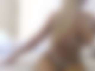 XoxP0ck3tR0cketxoX's Live Sex Cam Show