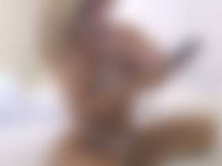 XoxP0ck3tR0cketxoX's Live Sex Cam Show