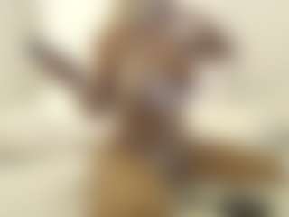 XoxP0ck3tR0cketxoX's Live Sex Cam Show
