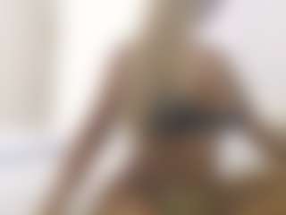 XoxP0ck3tR0cketxoX's Live Sex Cam Show