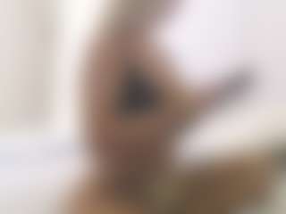 XoxP0ck3tR0cketxoX's Live Sex Cam Show
