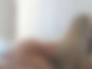 XoxP0ck3tR0cketxoX's Live Sex Cam Show